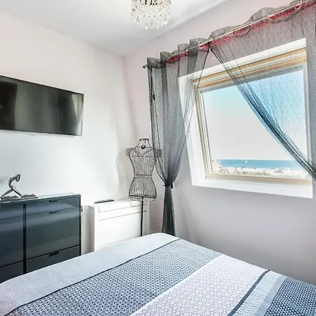 Sea View Naturiste 아파트 아그
